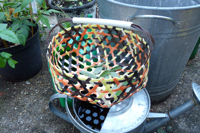 Eco-Furn-2-Recycled-Metal-and-Plastic
